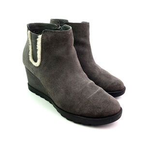 Koolaburra By UGG Yonela Womens Size 7 Gray Suede Wedge Ankle Bootie Boots Shoes